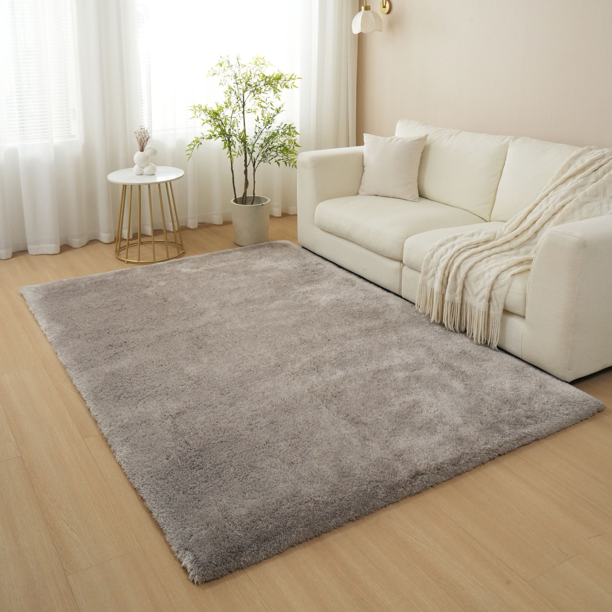 Shine Microfibre Rug - 200x300 cm-hbxdecorandfurnishings-floorcoverings-rugs-image-1