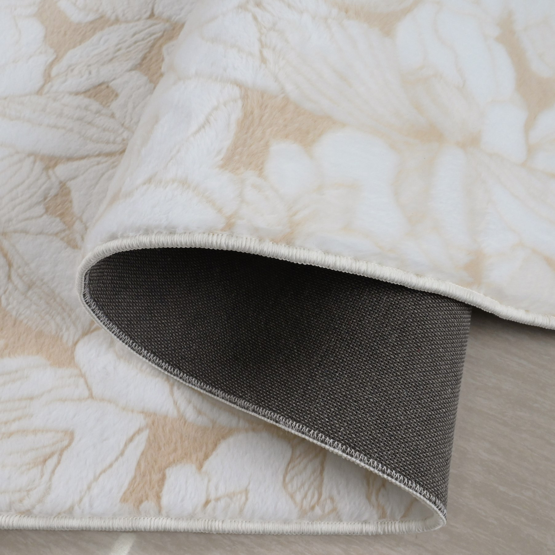 Nias Garden Patterned Soft and Plush Rug - 240x360 cm-hbxdecorandfurnishings-floorcoverings-rugs-image-5
