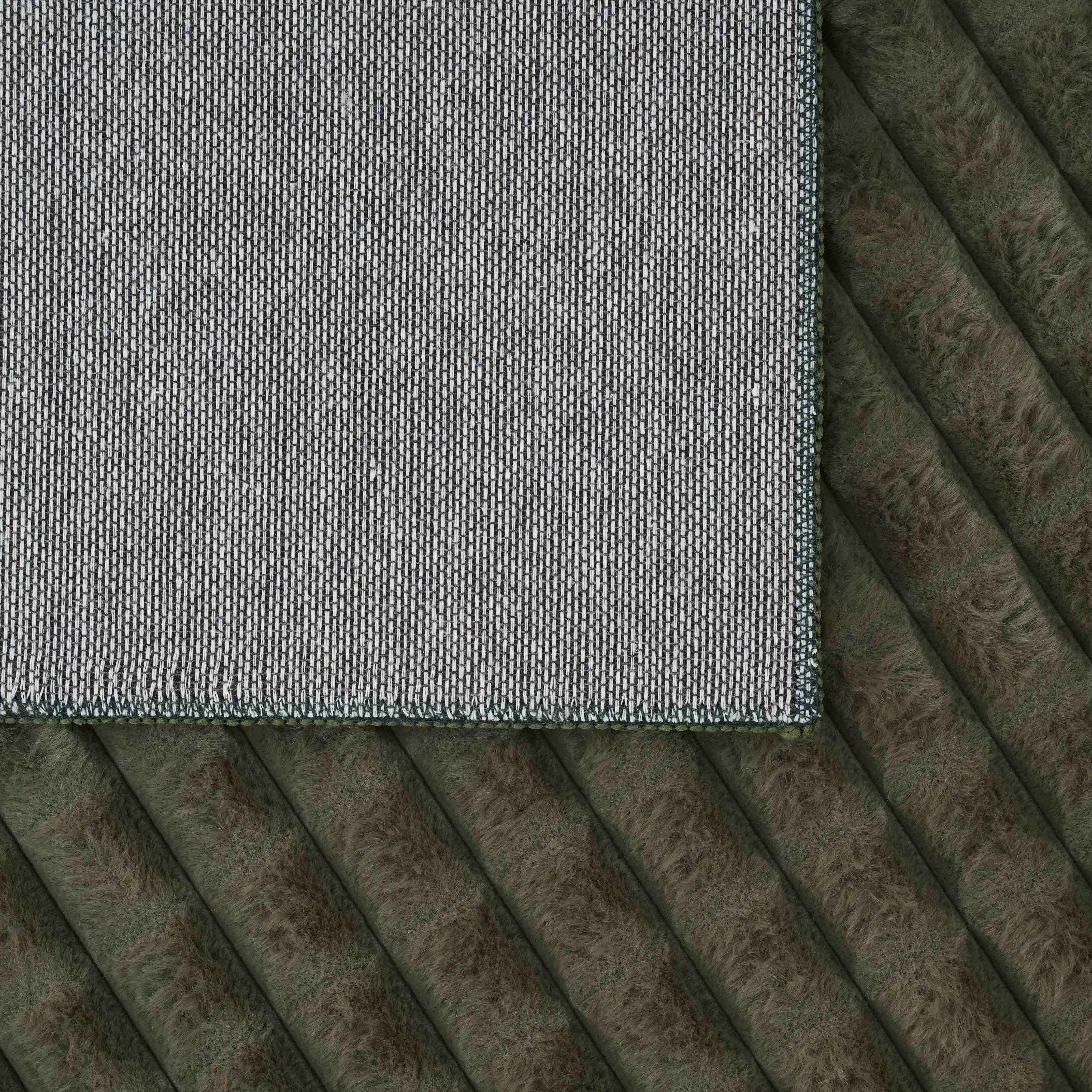 سجادة مخملية وناعمة بنمط مربعات من ألسدون - 240x360 سم-hbxdecorandfurnishings-floorcoverings-rugs-image-5