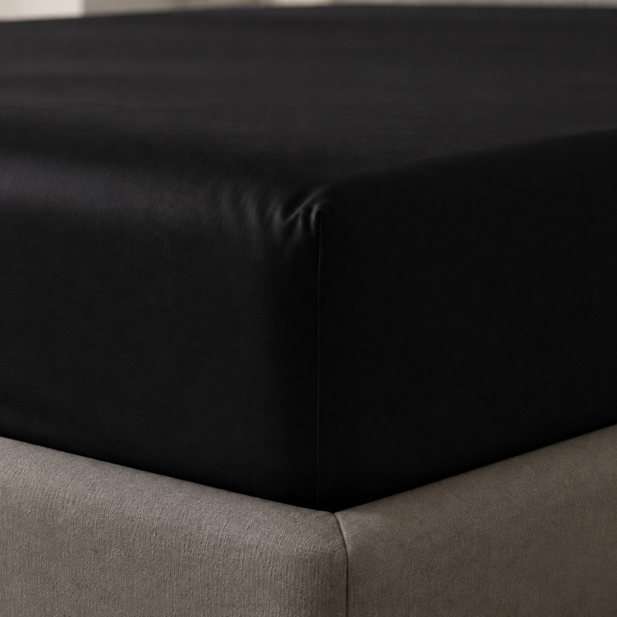 Newport 600 Thread Count 3-Piece Solid Super Queen Fitted Sheet Set - 160x200+36 cm-hbxhomeware-bedding-fittedsheets-image-4
