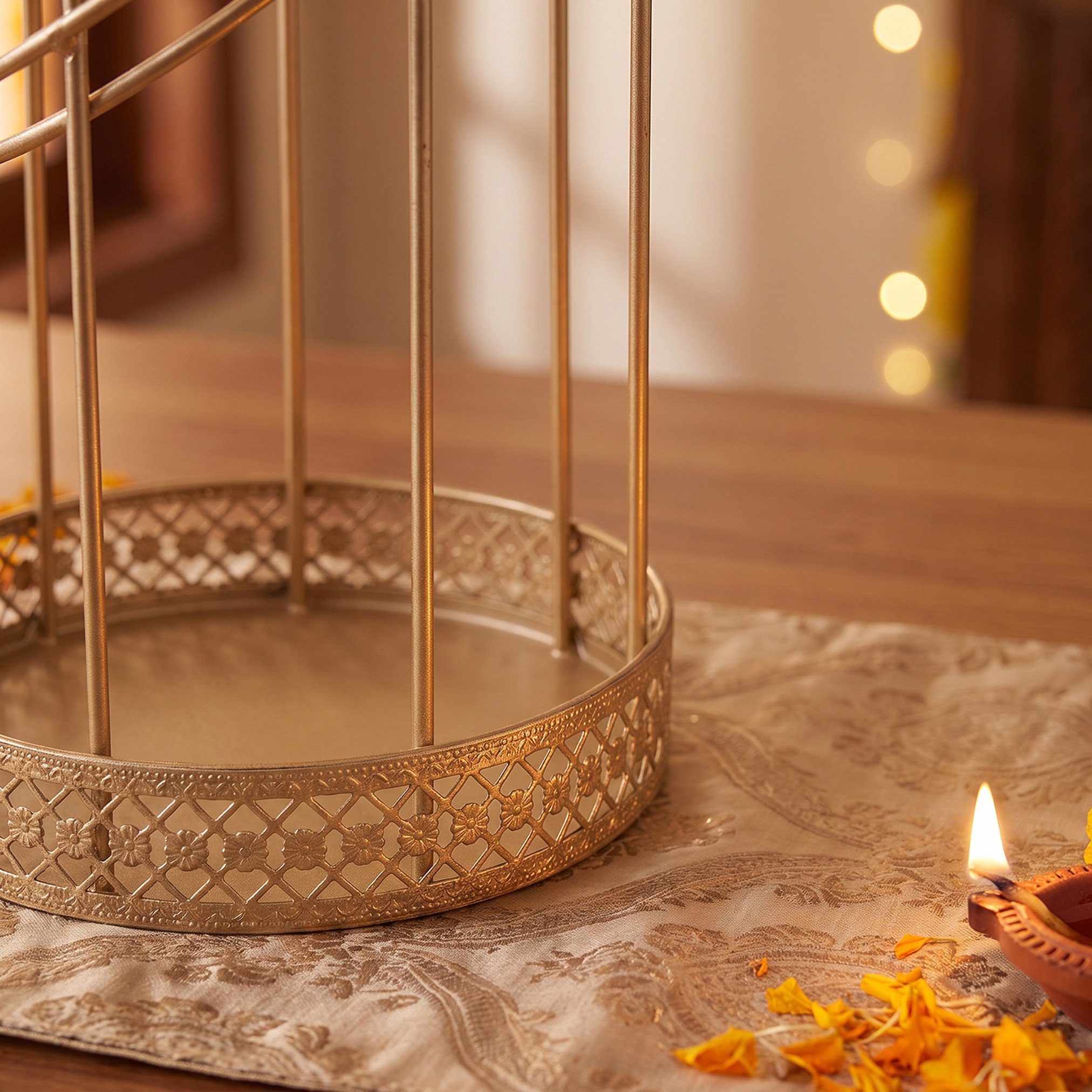 Nyra Spiral Tiered Candleholder - 26x27x57 cm-hbxdiningroom-decorandaccessories-candleholders-image-3