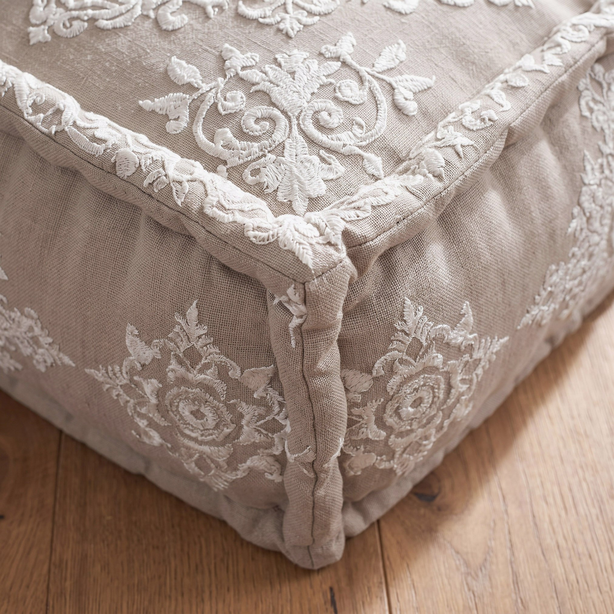 Mahragan Ayla Embroidered Medallion Square Pouf - 50x50x25 cm-hbxlivingroom-sofasandarmchairs-ottomansandfootstools-image-3