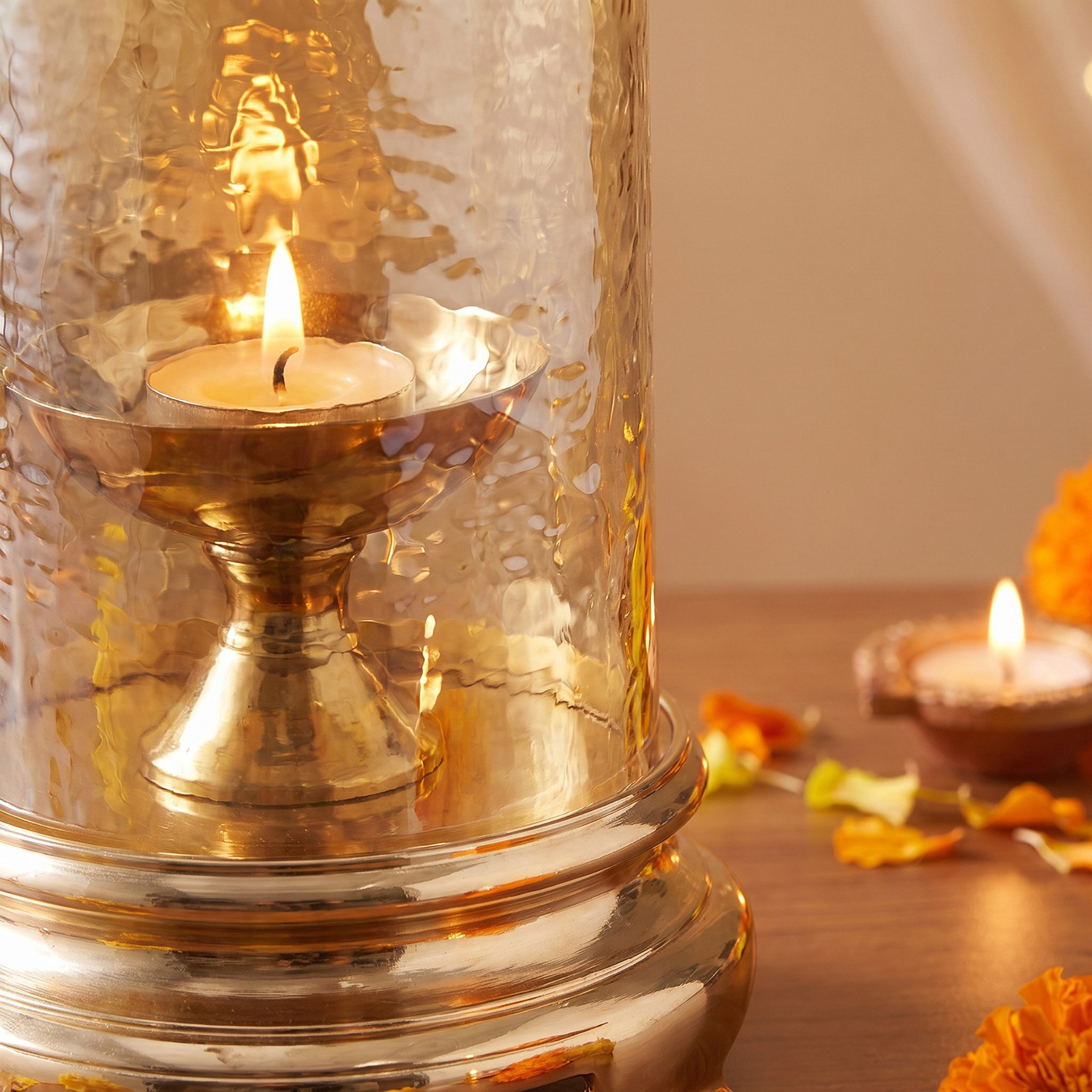 Arunya Glass Hurricane Candle Stand - 12.5x24 cm-hbxdiningroom-decorandaccessories-candleholders-image-4