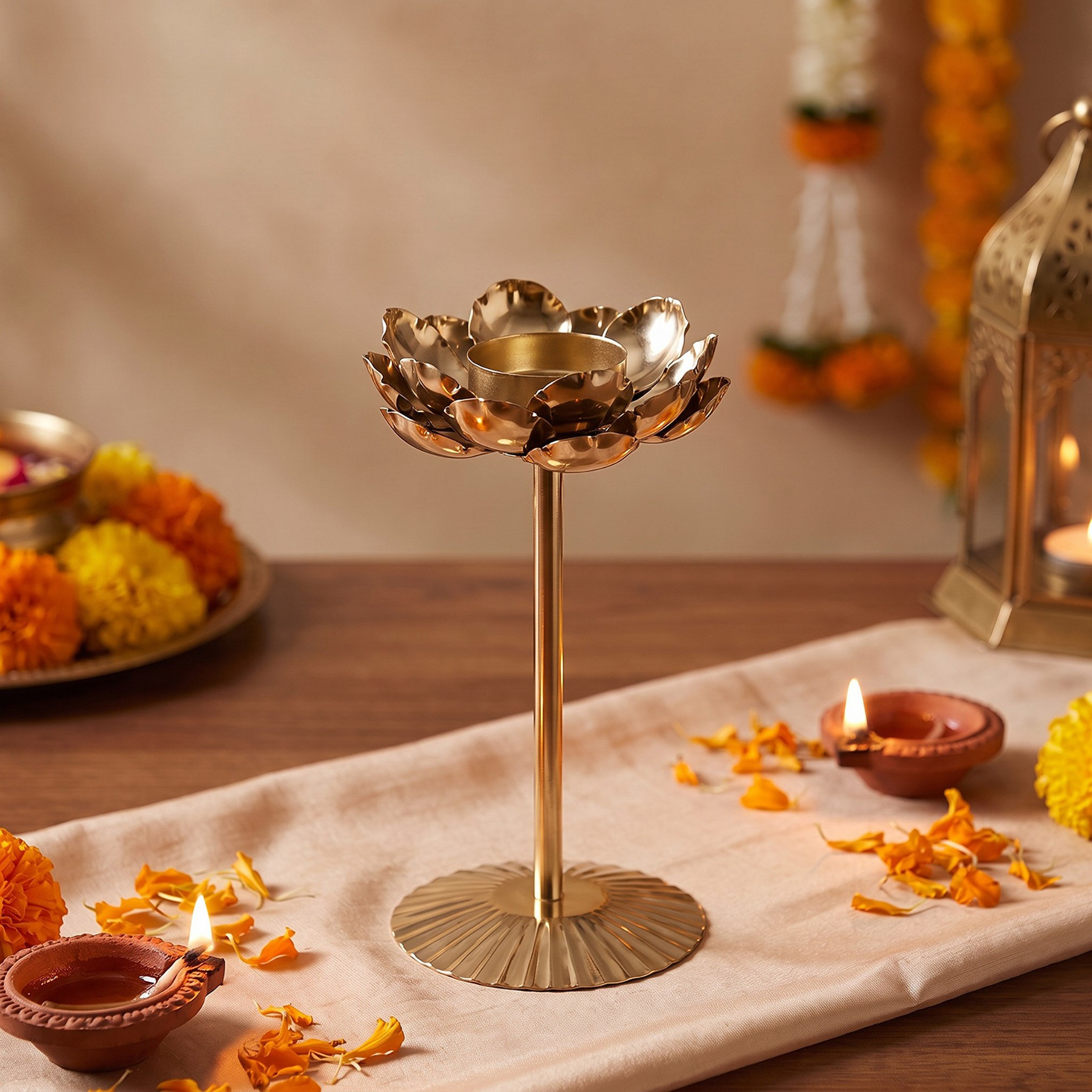 Arunya Flower Tealight Holder - 9x17 cm-hbxdiningroom-decorandaccessories-candleholders-image-2