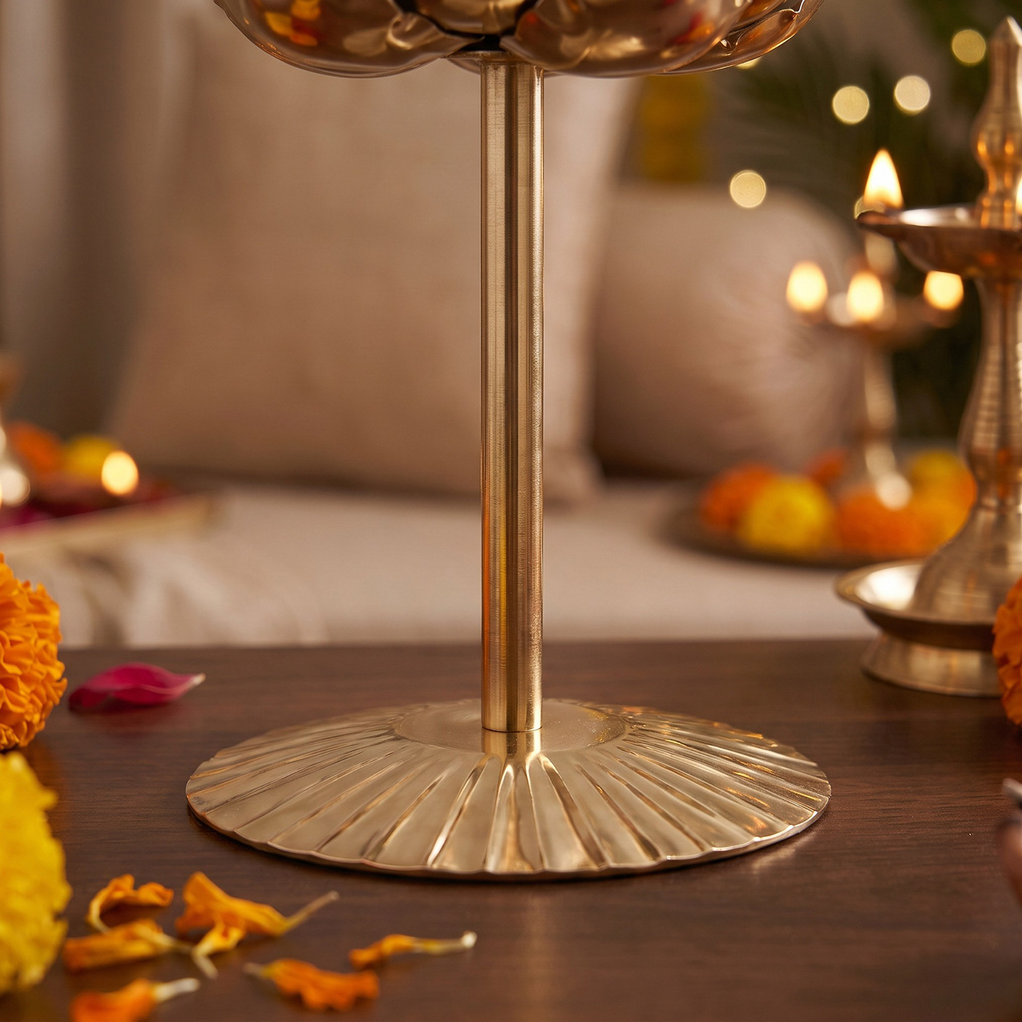 حامل شموع صغيرة بتصميم زهرة من أرونيا - 9x12 سم-hbxdiningroom-decorandaccessories-candleholders-image-4