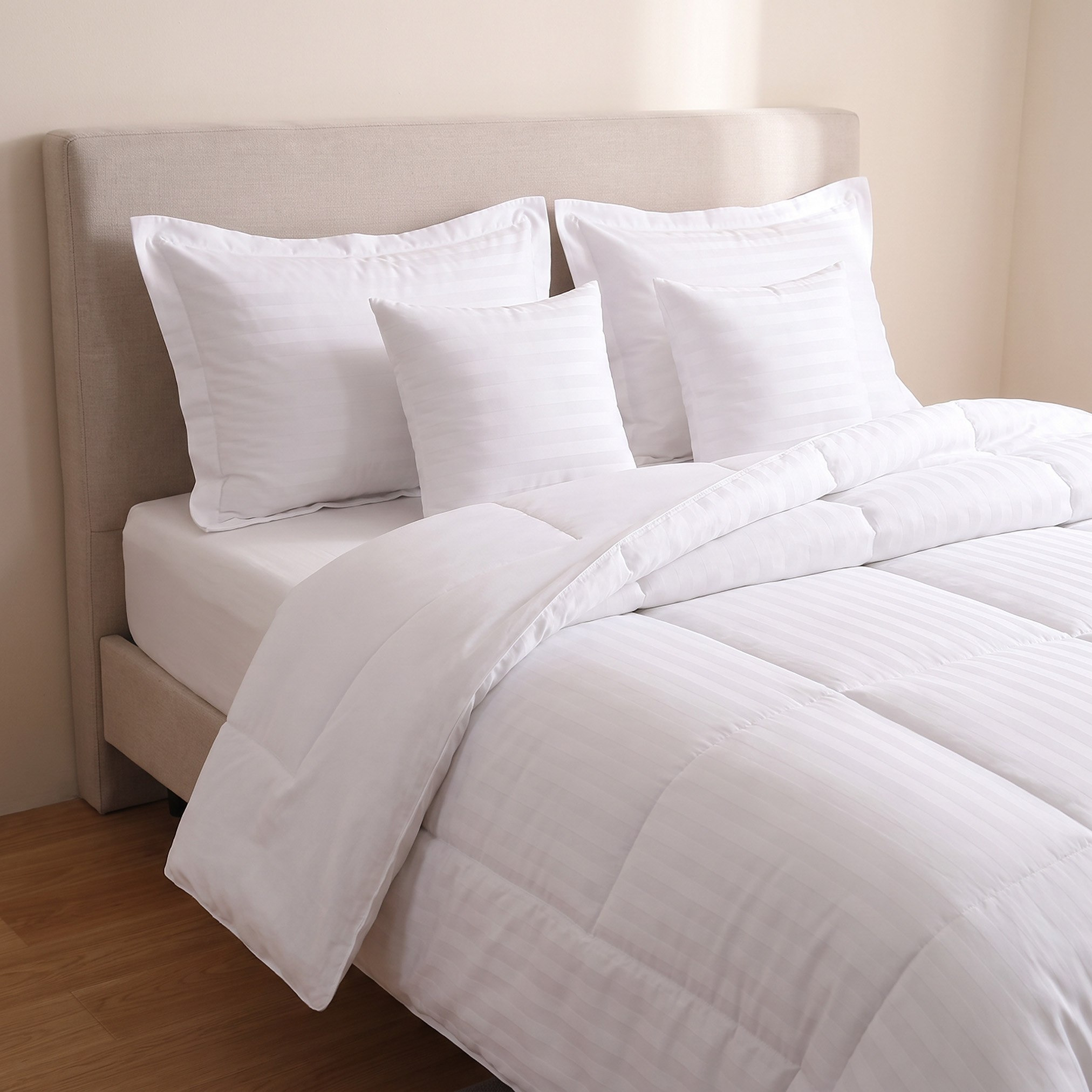 Stannford 5-Piece Hotel Satin Stripe Microfiber King Comforter Set - 220x240 cm-hbxbedroom-bedding-comfortersets-image-1