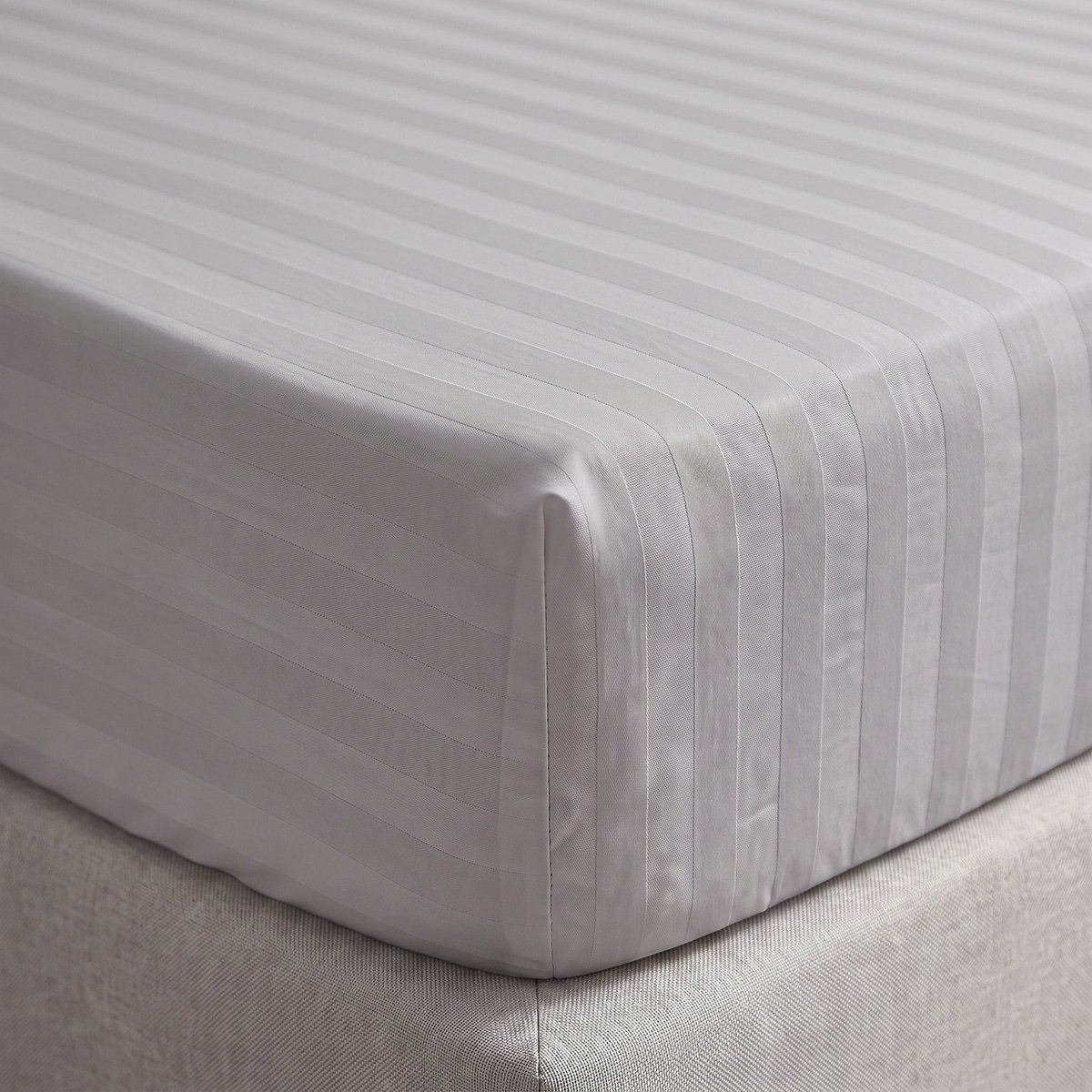 Standford 3-Piece Hotel Thin Embossed Stripe Microfibre Super Queen Fitted Sheet Set -  160x200+35cm-hbxhomeware-bedding-fittedsheets-image-6