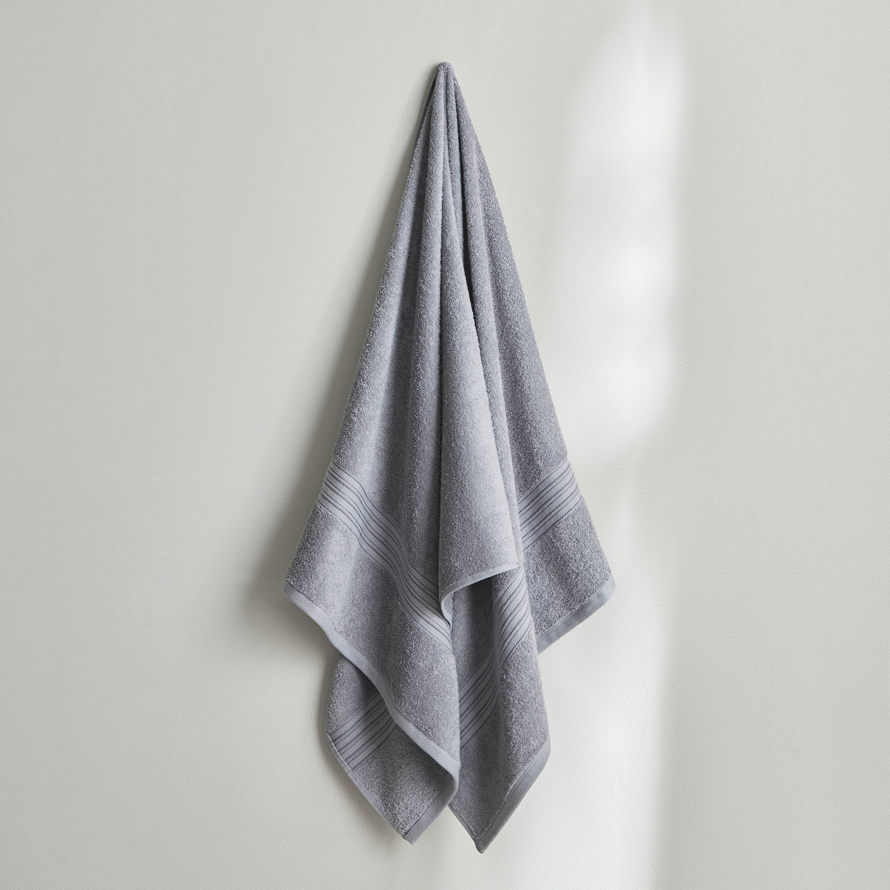 طقم مناشف حمام قطعتين من إيسنشال-hbxbathroom-bathroomtextiles-image-2