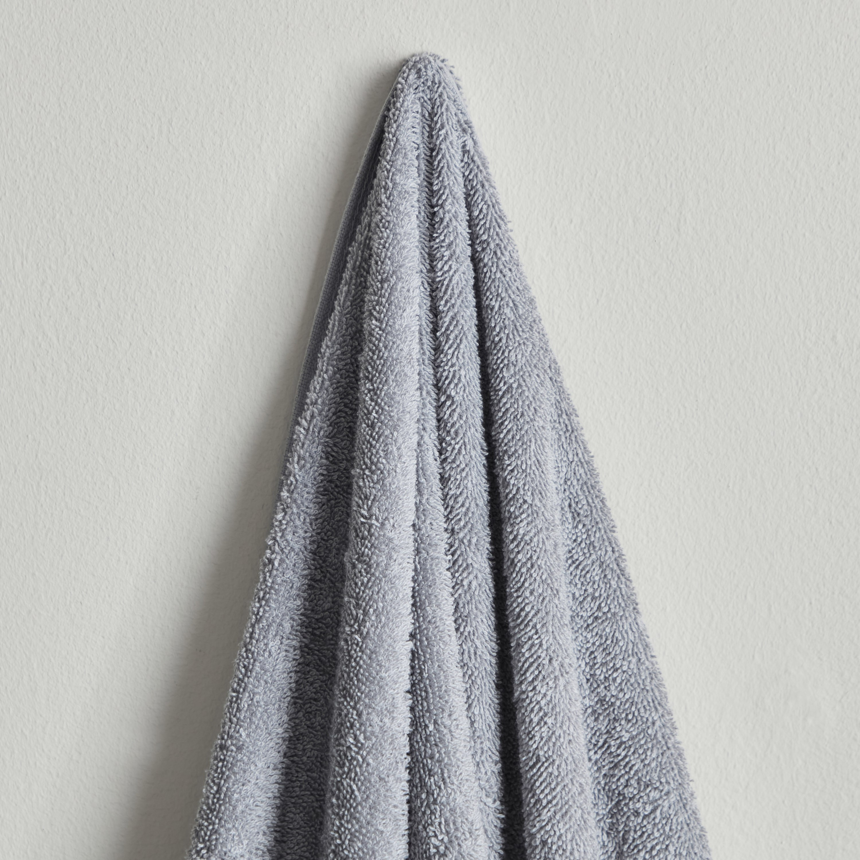 طقم مناشف حمام قطعتين من إيسنشال-hbxbathroom-bathroomtextiles-image-3