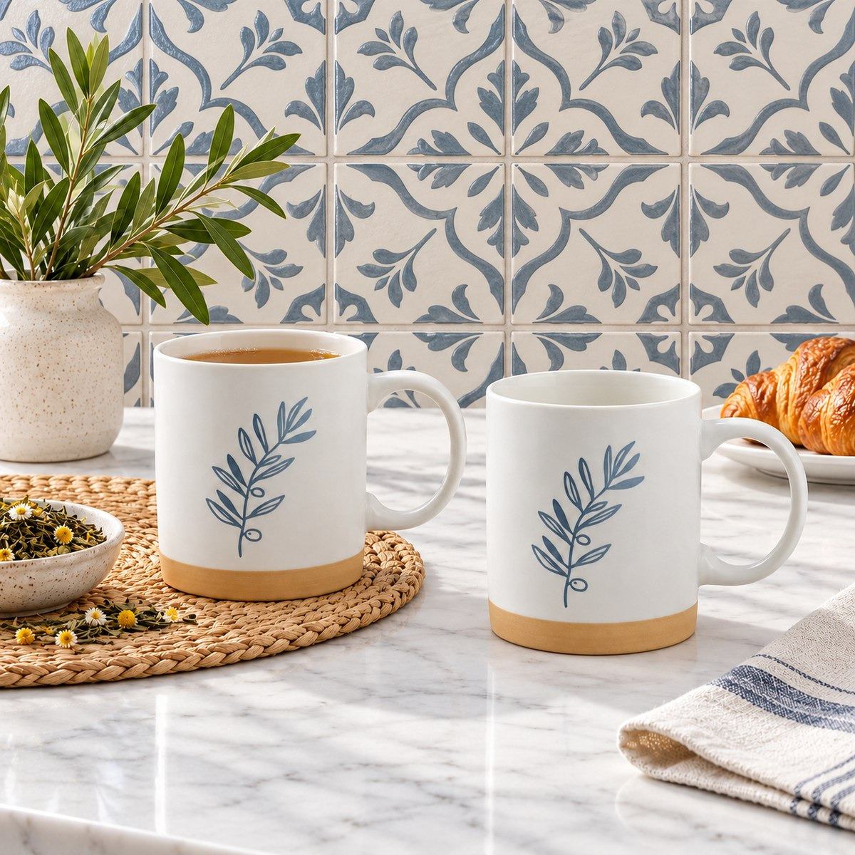 Susan Mug - Set of 2-hbxdecorandfurnishings-tabletop-coffeeandteasets-image-1