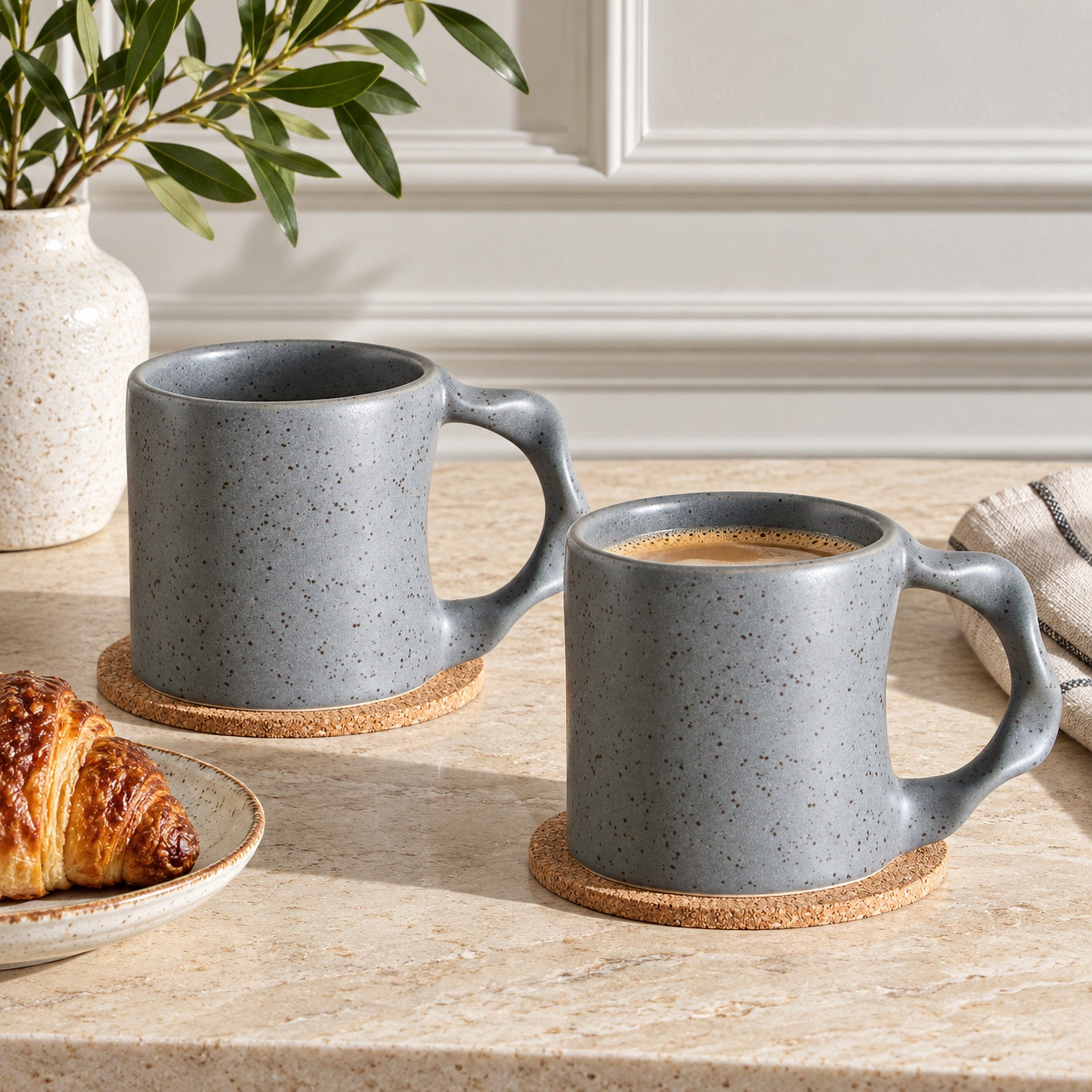 طقم مجات قطعتين من دونا-hbxdecorandfurnishings-tabletop-coffeeandteasets-image-1