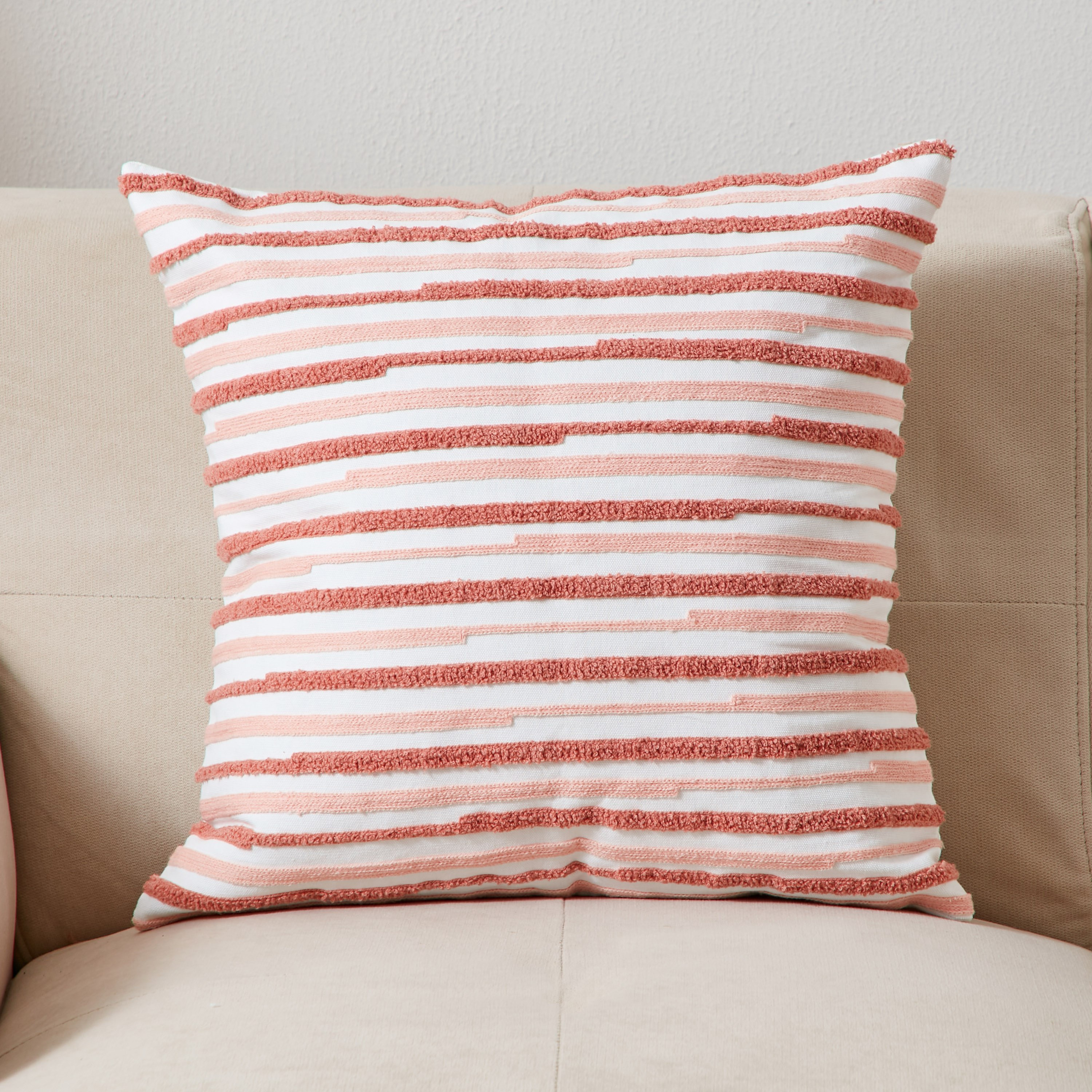 طقم 2 وسادة محشوة من إيلينا-hbxlivingroom-furnishings-cushionsandcovers-filledcushions-image-2