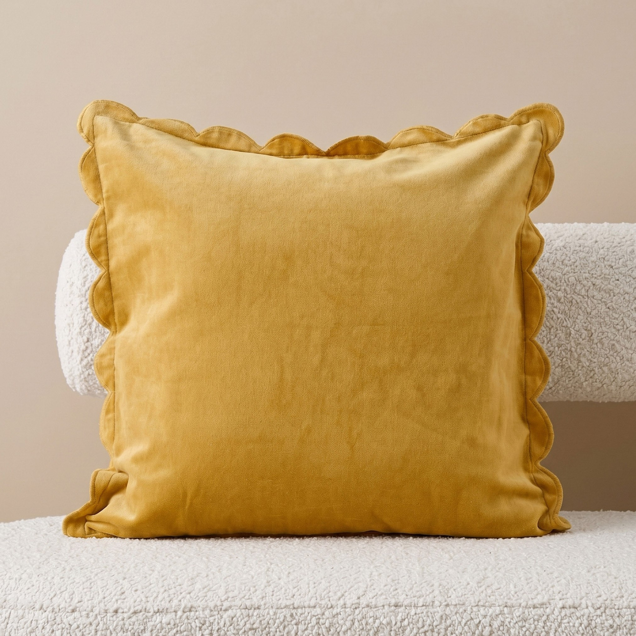 طقم وسائد محشوة من سكالوب - قطعتين-hbxlivingroom-furnishings-cushionsandcovers-filledcushions-image-2