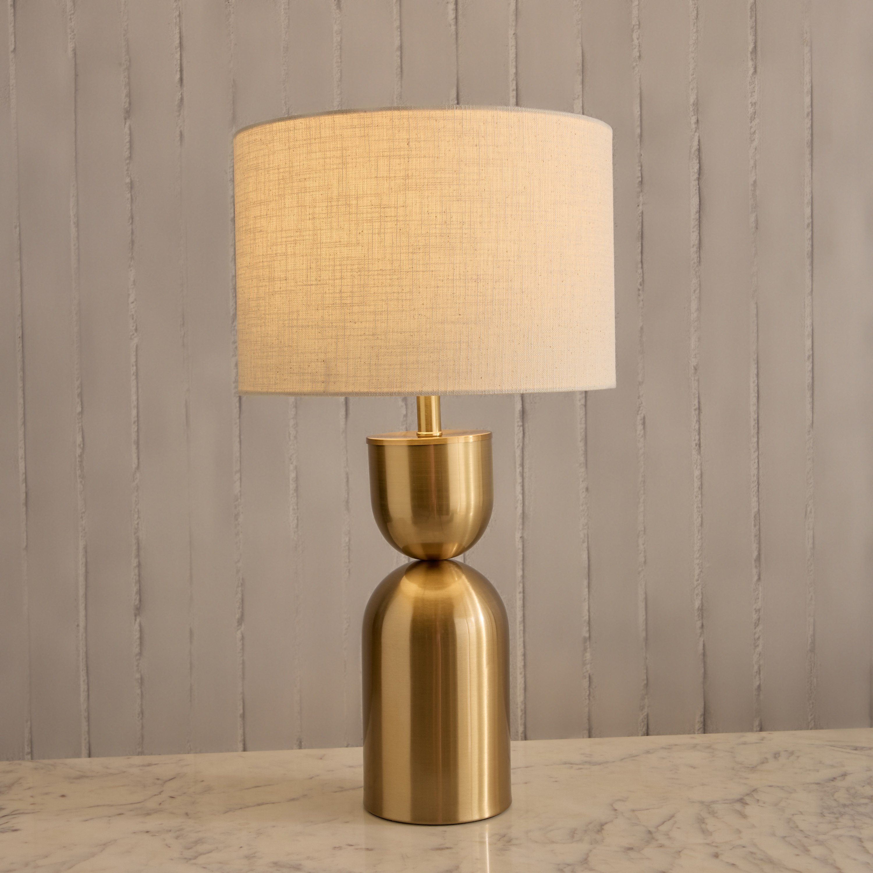 مصباح طاولة من دييغو - طقم من 2-hbxlivingroom-lighting-tablelamps-image-3