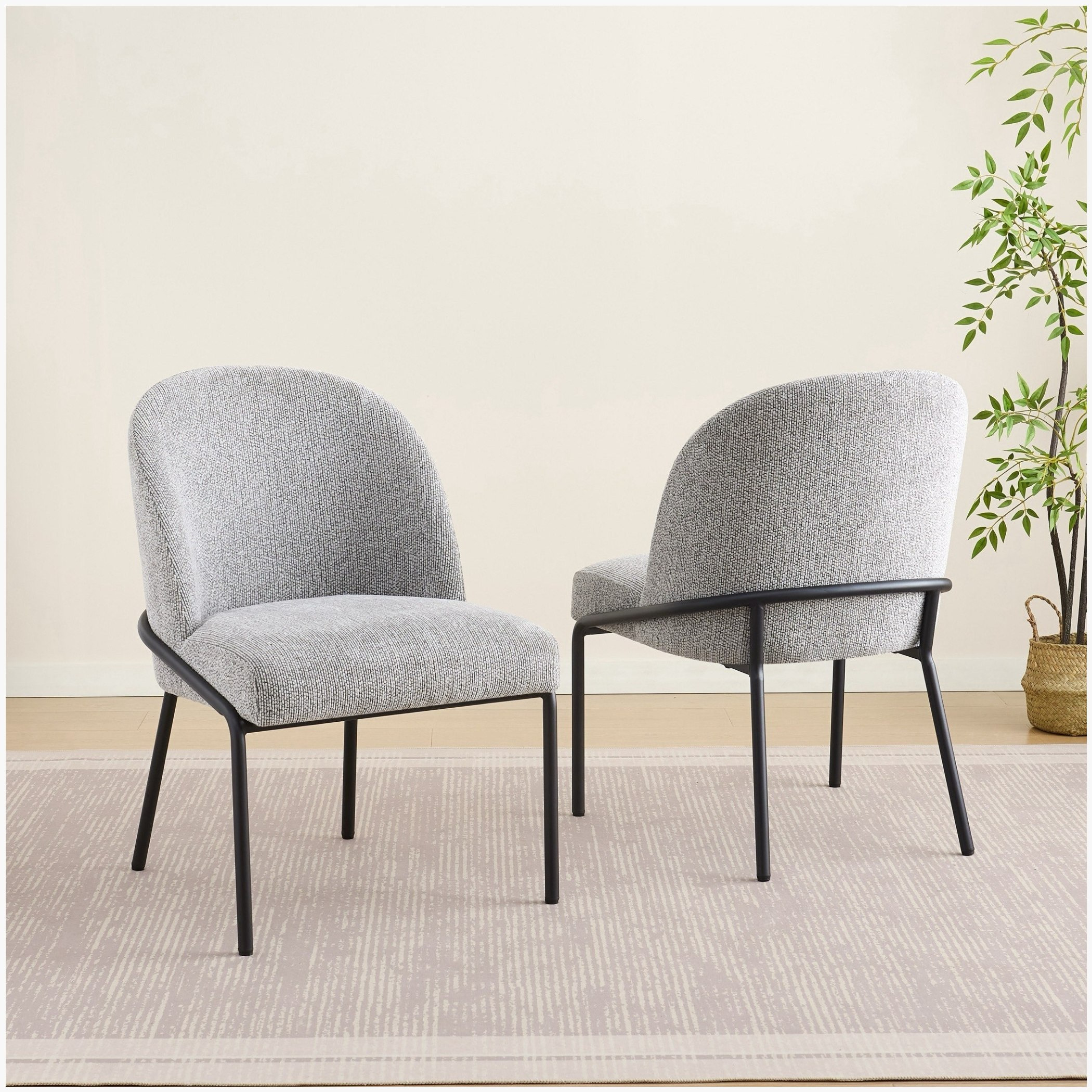 طقم طاولة سفرة قابلة للتمديد 8 مقاعد من أفيانا فابيو-hbxfurniture-diningtablesandsets-diningsets-eightseater-image-13
