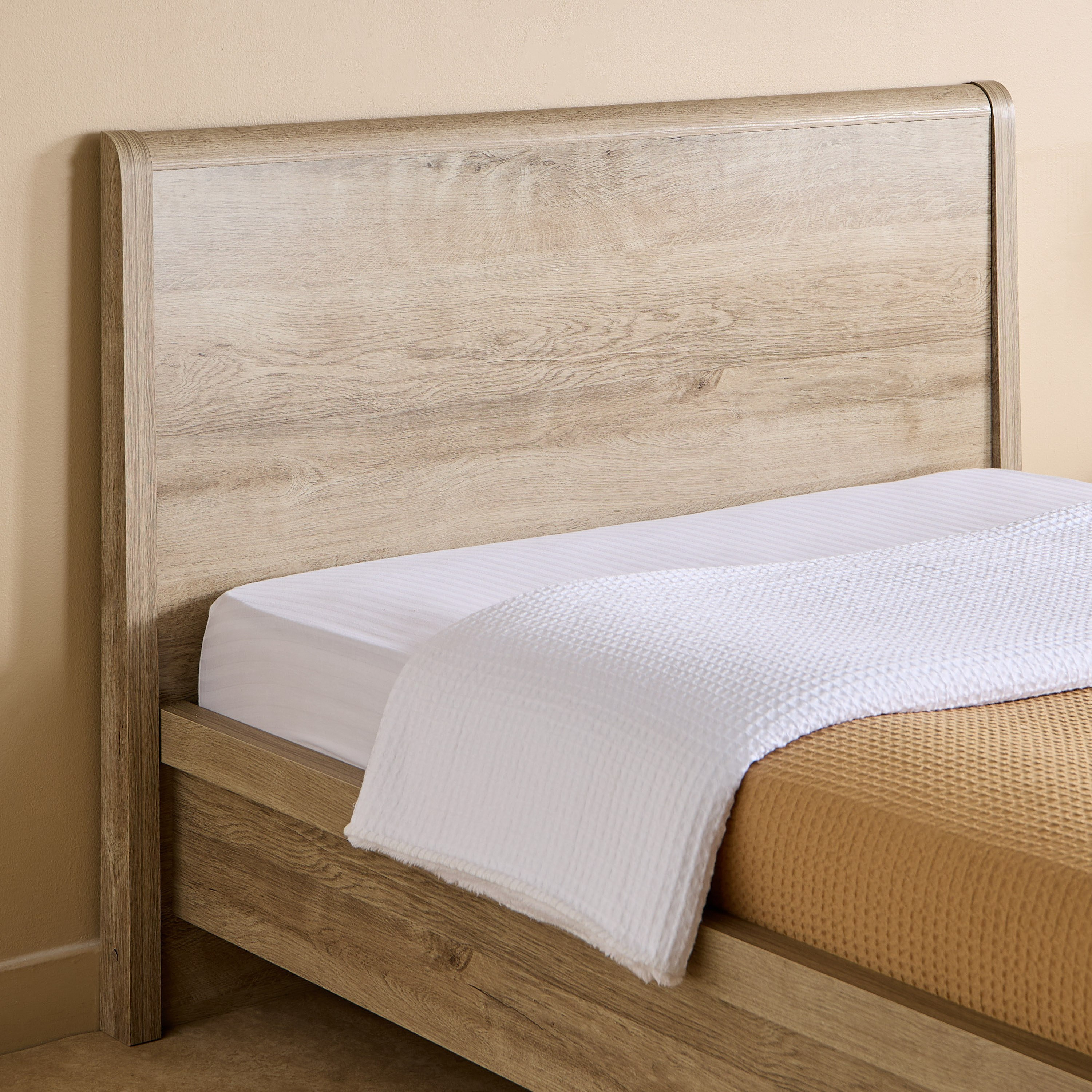 Curvy Plus 3-Piece Young Bedroom Package-hbxfurniture-kidsroom-kidsroomsets-twin-image-4