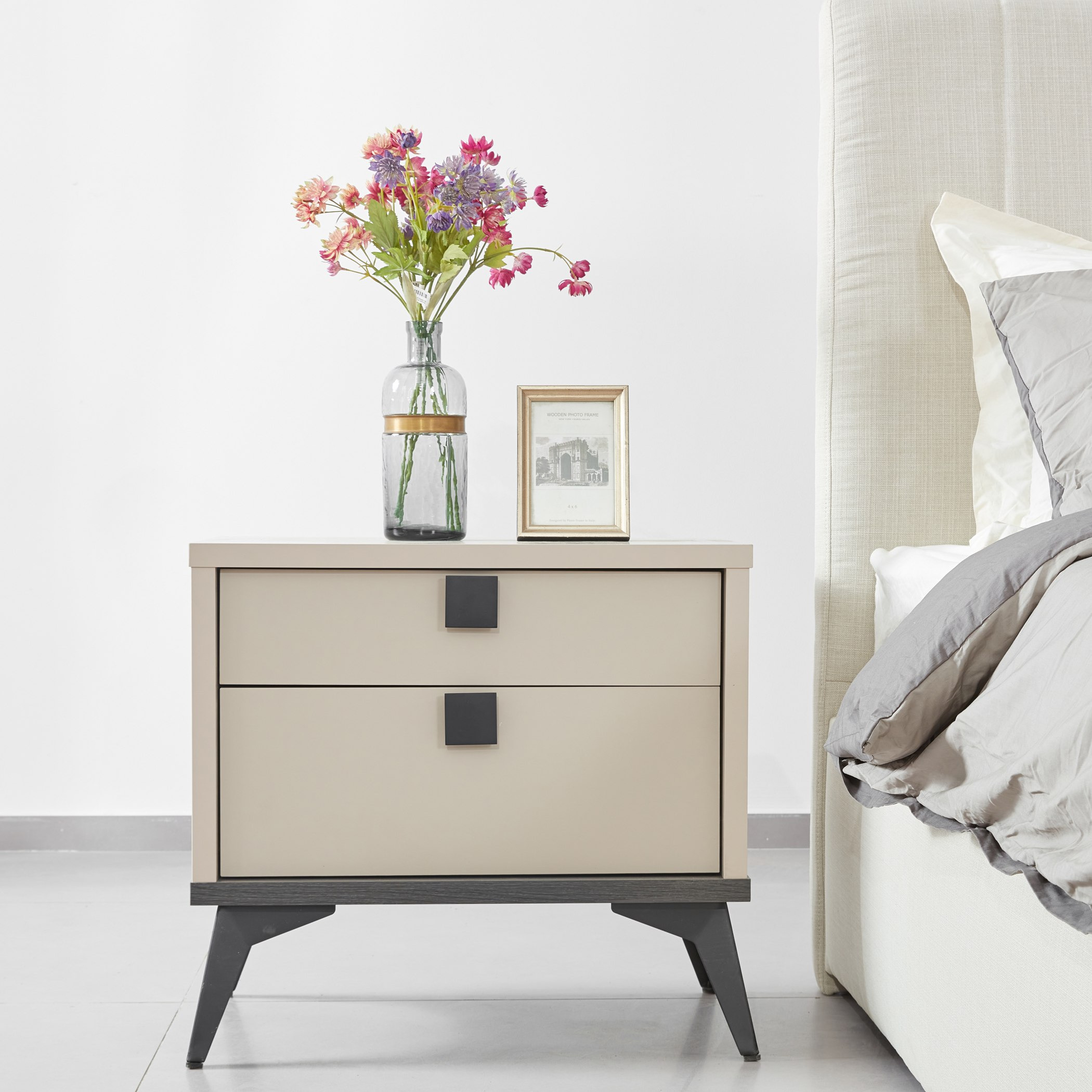 Orro Ray Wing Smart Hydraulic Upholstered 5-Piece Queen Bedroom Set - 160x200 cm-hbxfurniture-bedsandbedsets-bedroomsets-queen-image-9