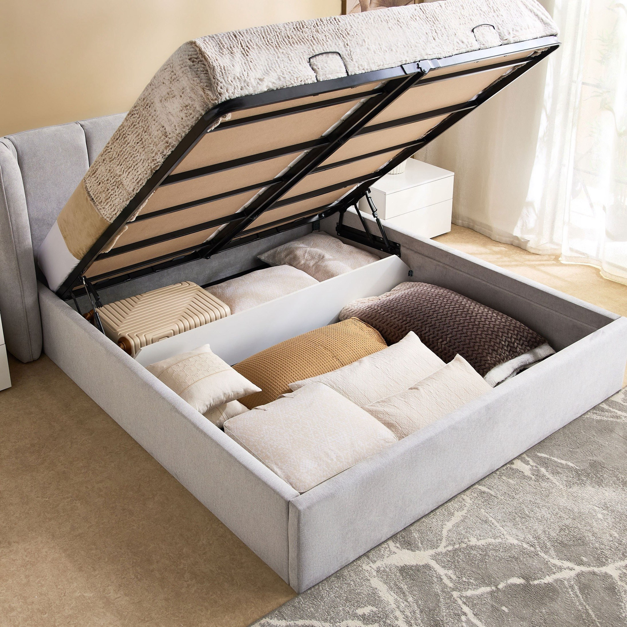 Hampton Carmen Upholstered King Bed - 180x200 cm-hbxfurniture-bedsandbedsets-beds-king-image-2