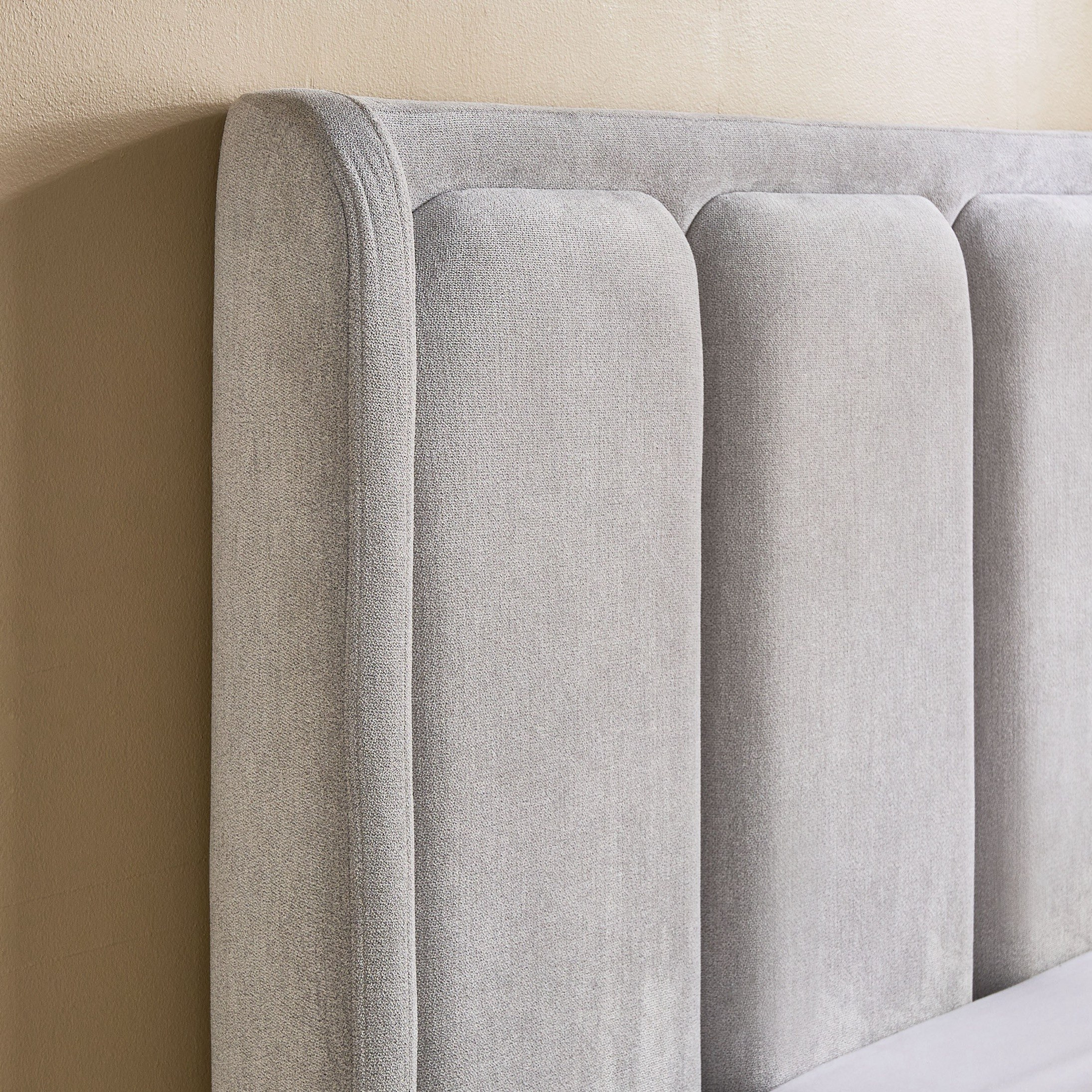 Hampton Cortona Upholstered Queen Bed - 160x200 cm-hbxbedroom-bedsandbedsets-beds-queen-image-6