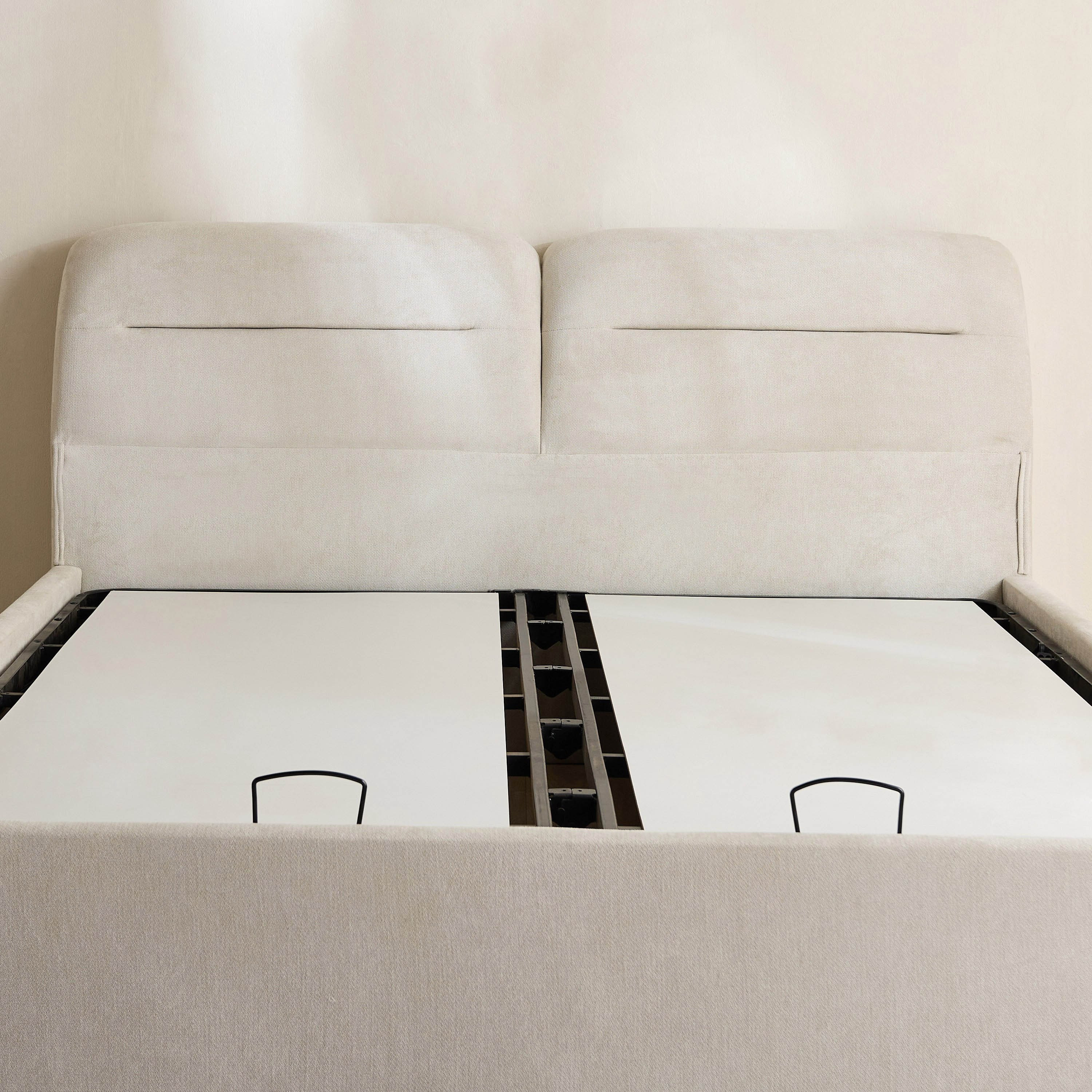 Hampton Triana Upholstered King Bed - 180x200 cm-hbxfurniture-bedsandbedsets-beds-king-image-5
