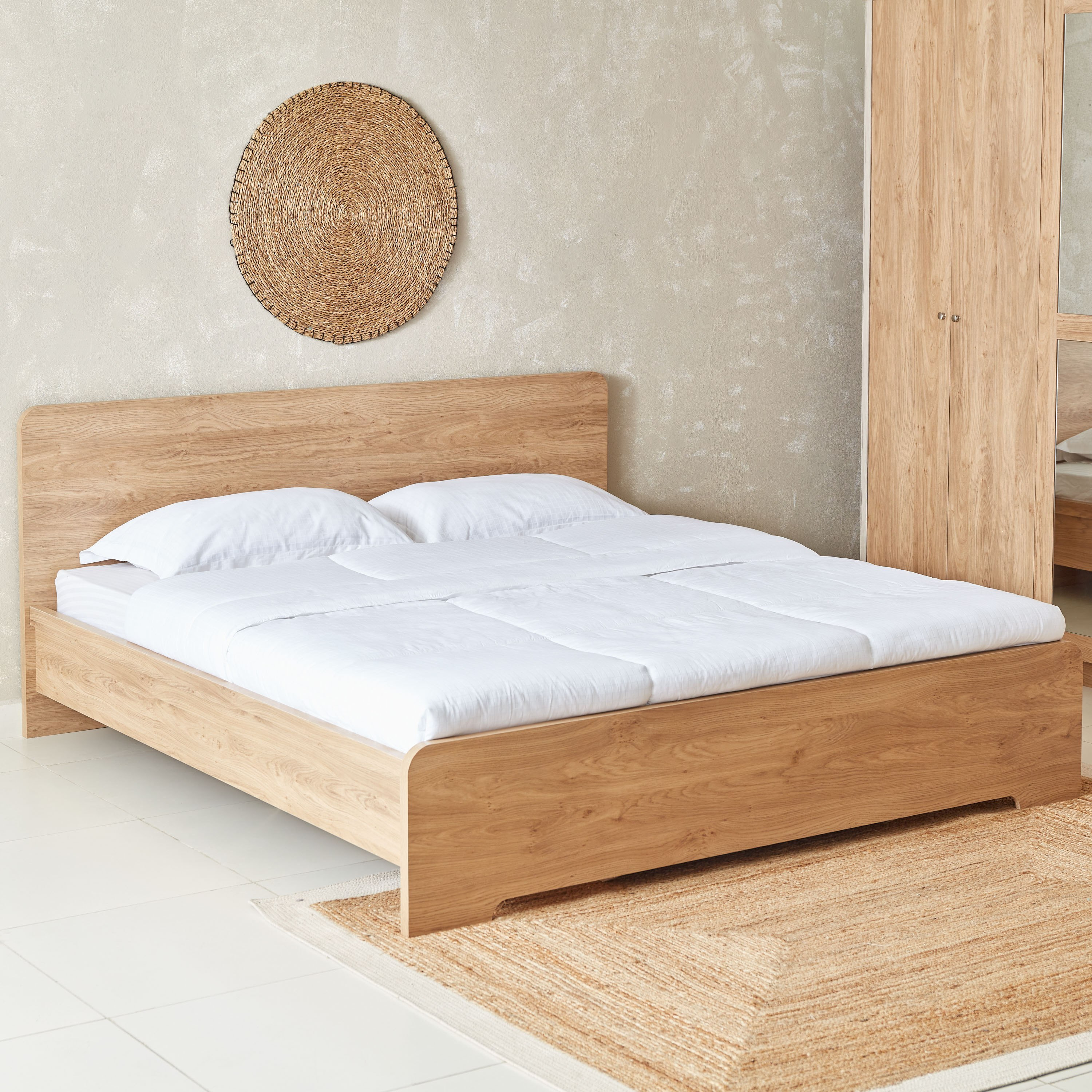 Nordica 3-Piece King Bedroom Package-hbxbedroom-bedsandbedsets-bedroomsets-king-image-3