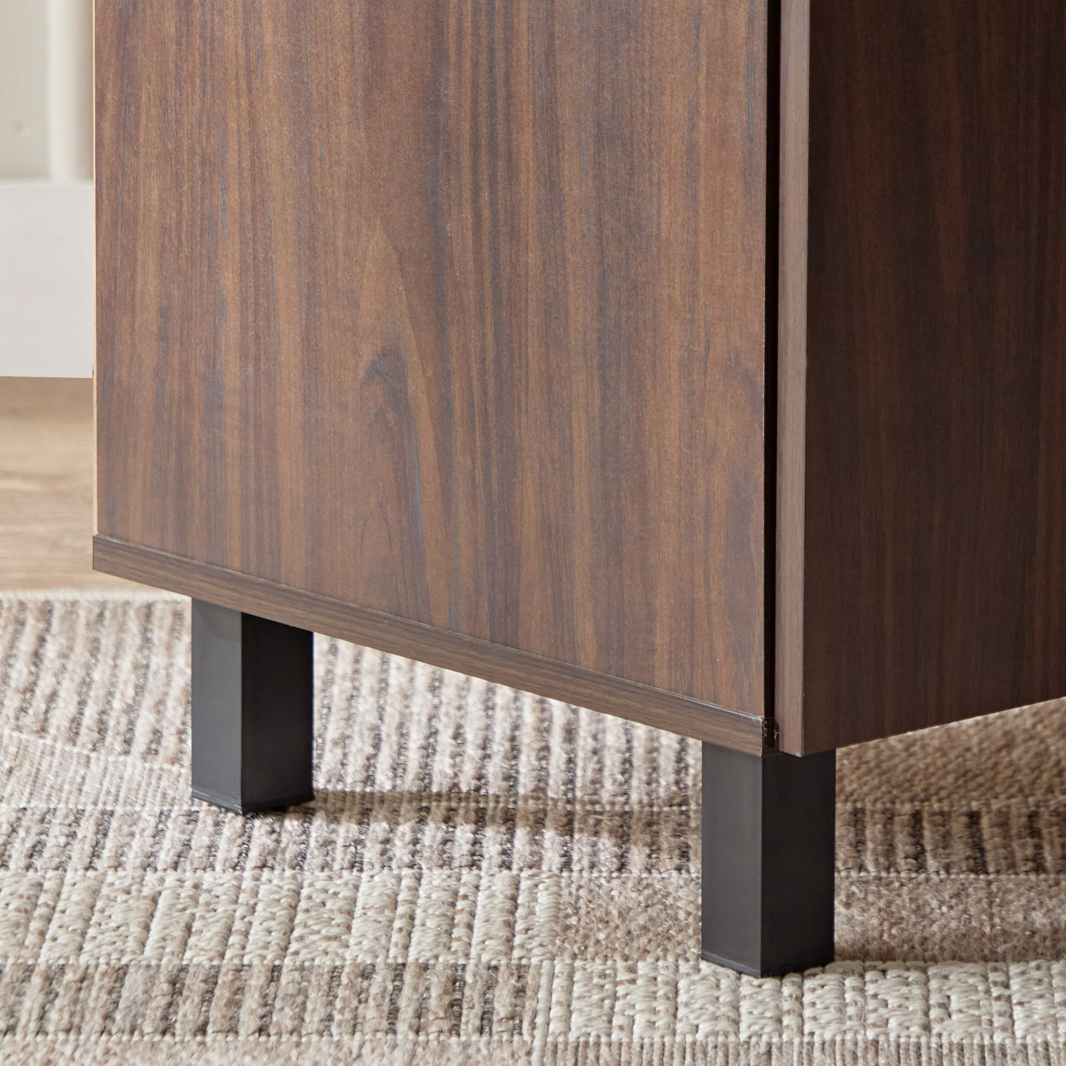 وحدة تلفزيون مرتفعة 1.2 متر بباب للأجهزة حتى 50 بوصة من موفو فيغاس-hbxlivingroom-mediaunitsandstorage-tvunits-image-8
