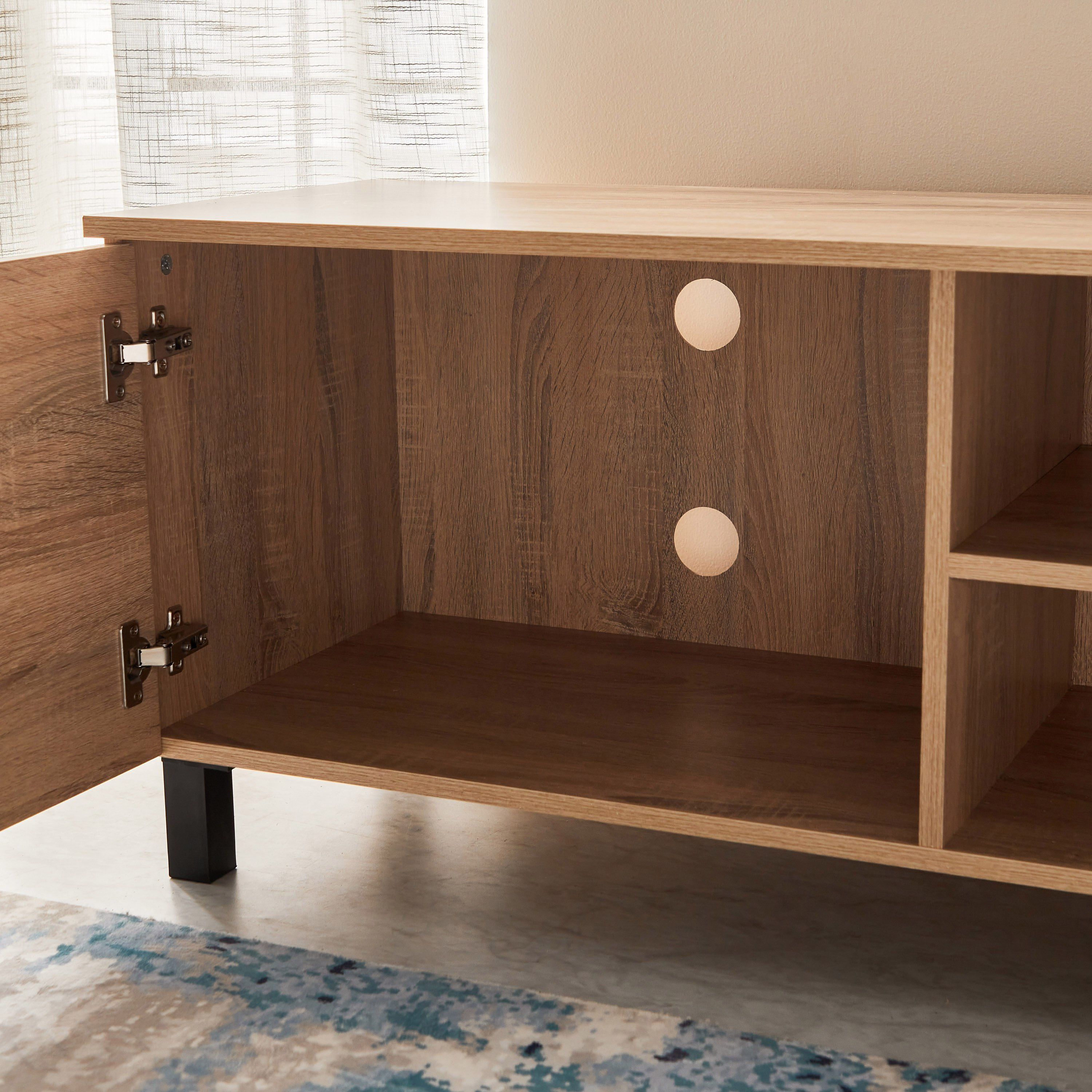 وحدة تلفزيون 1.2 متر للتلفزيونات حتى 50 بوصة من موفو إدموند-hbxlivingroom-mediaunitsandstorage-tvunits-image-6