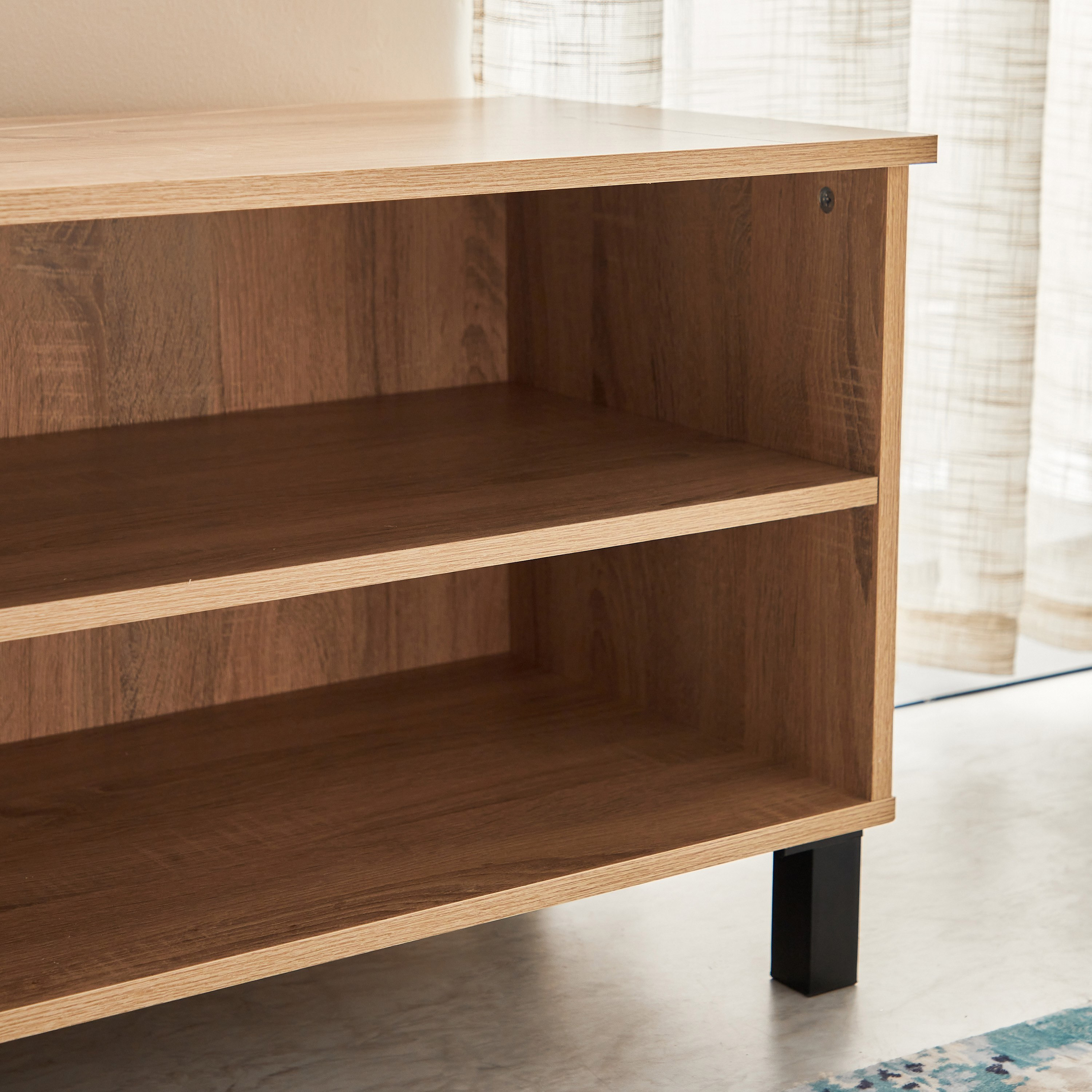 وحدة تلفزيون 1.2 متر للتلفزيونات حتى 50 بوصة من موفو إدموند-hbxlivingroom-mediaunitsandstorage-tvunits-image-7