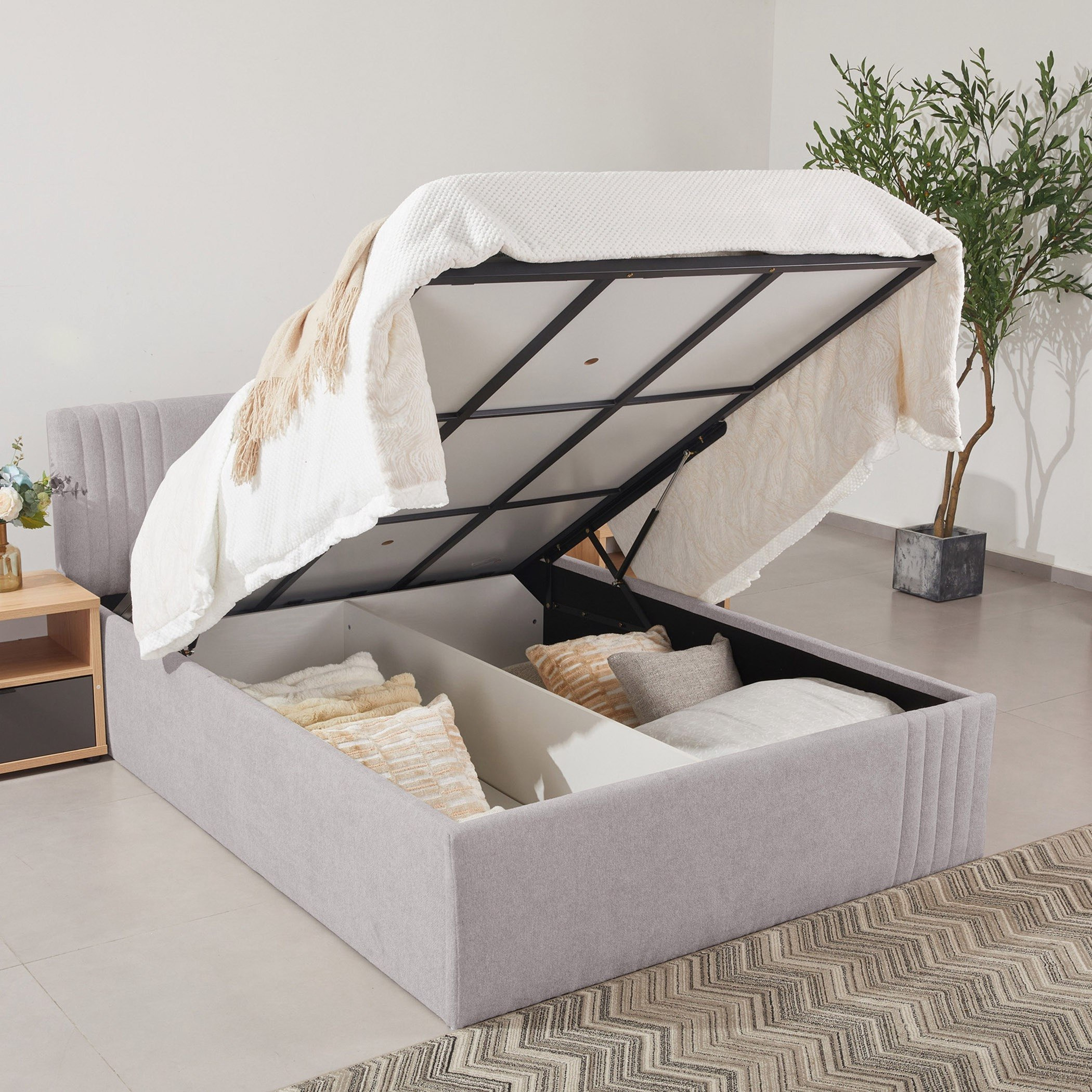 Frankfurt 5-Piece Queen Upholstered Hydraulic Bedroom Package - 140x200 cm-hbxfurniture-bedsandbedsets-bedroomsets-queen-image-3