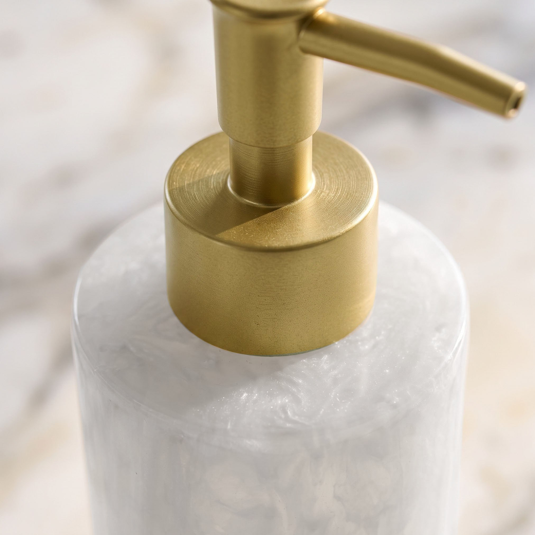 طقم إكسسوارات حمام راتنج 3 قطع من بيرل-hbxbathroom-bathaccessories-bathroomsets-image-3