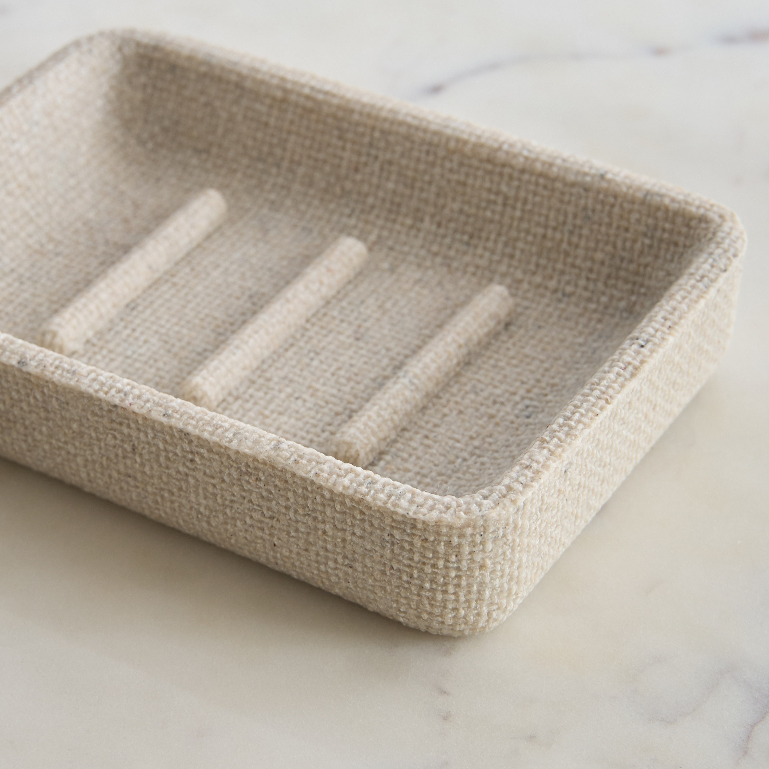 طقم إكسسوارات حمام راتنج 3 قطع من ساتين-hbxbathroom-bathaccessories-bathroomsets-image-15