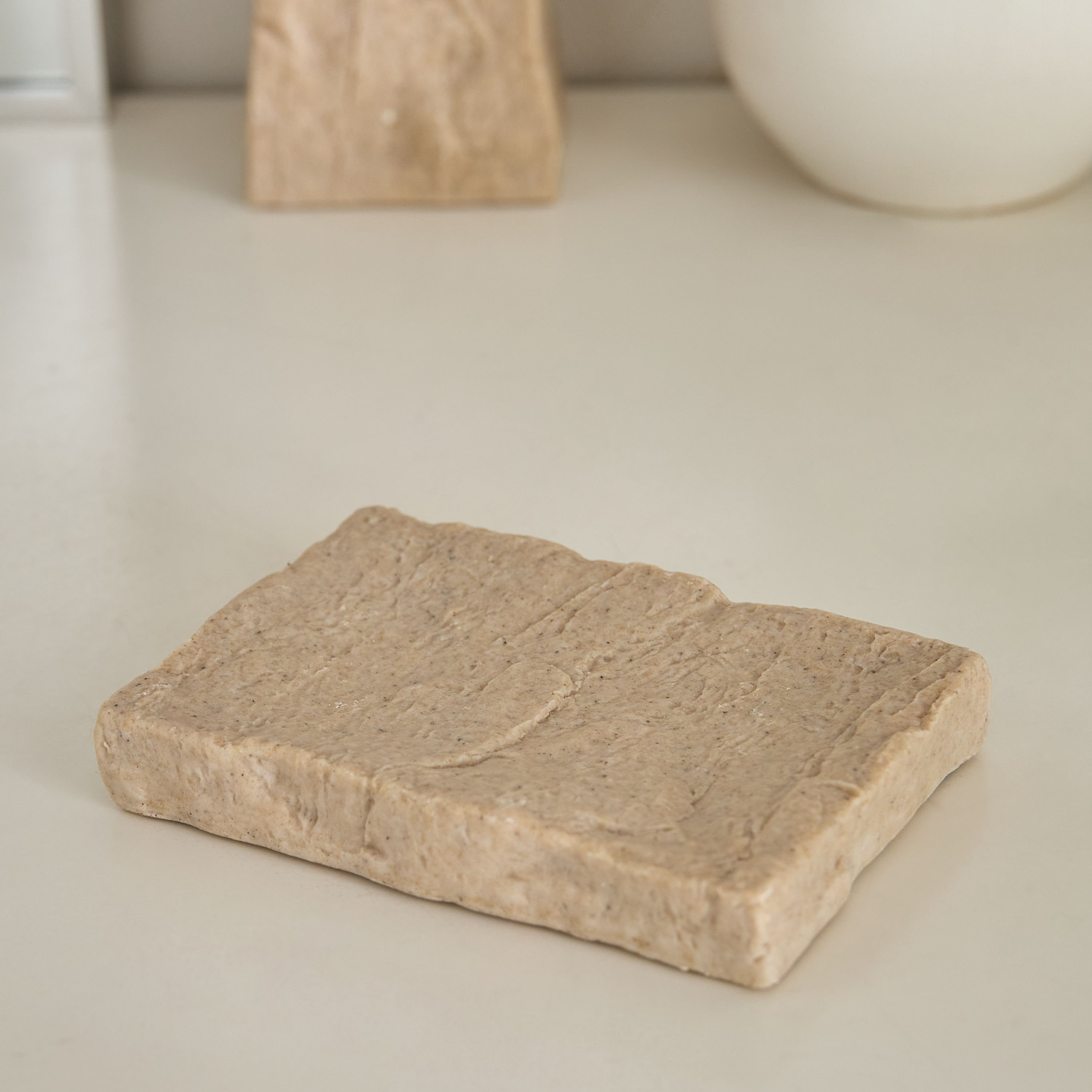 طقم إكسسوارات حمام راتنج 3 قطع من وايتون-hbxbathroom-bathaccessories-bathroomsets-image-11