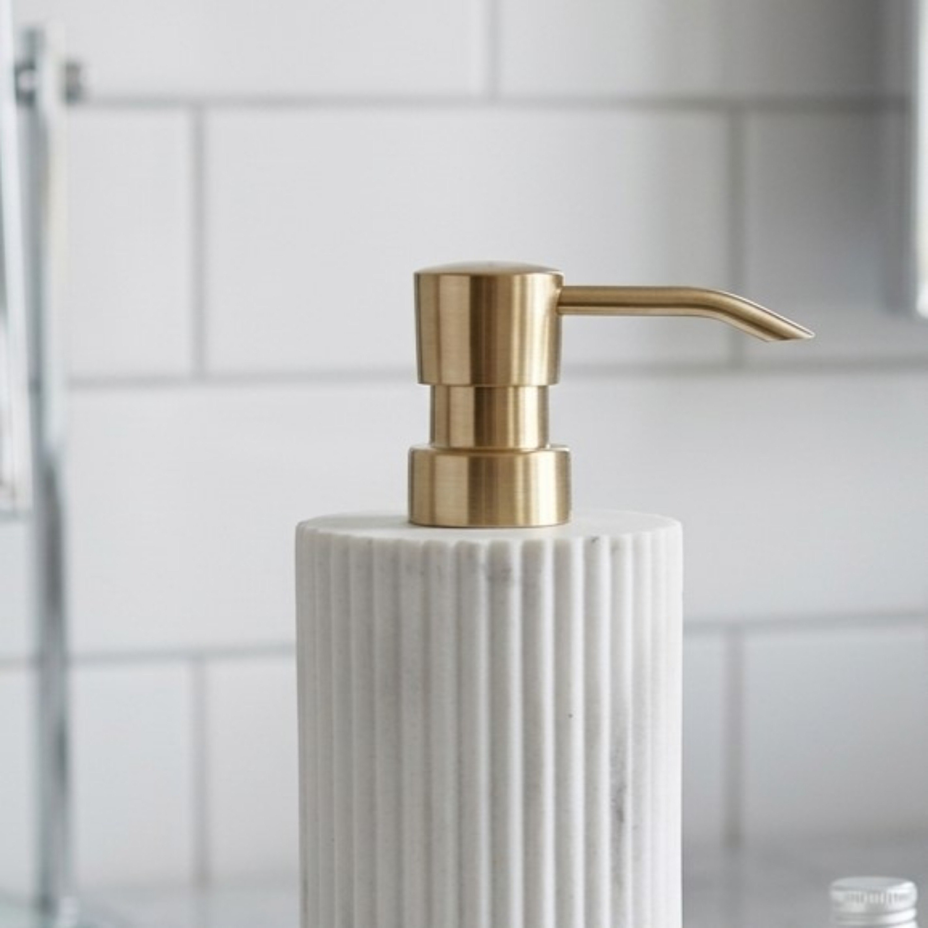 Artic 3-Piece Resin Bath Accessory Set-hbxbathroom-bathaccessories-bathroomsets-image-3