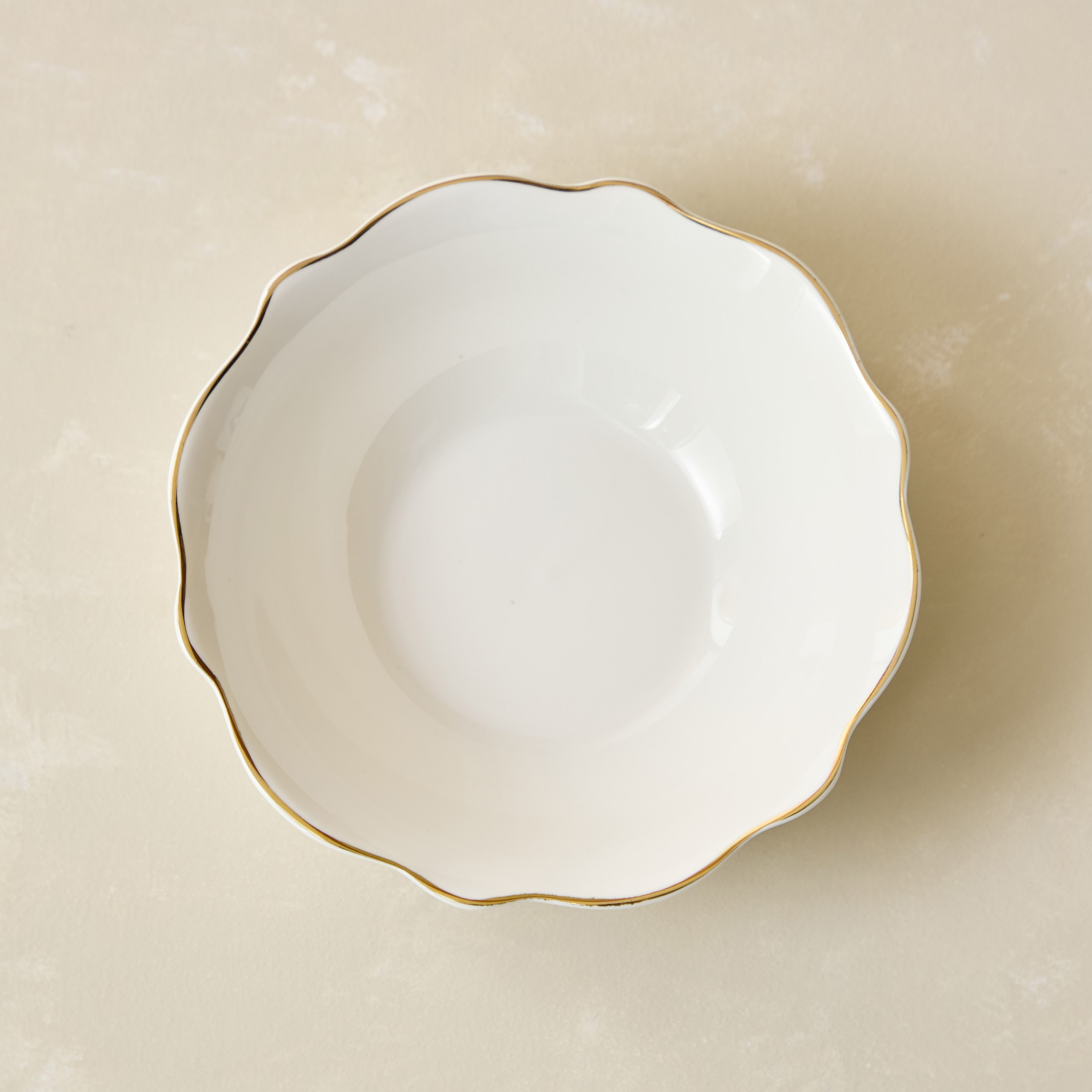 طقم عشاء 32 قطعة لستة أشخاص من آيفوري-hbxdiningroom-tabletop-dinnersets-image-11