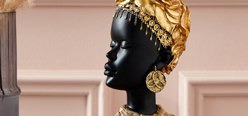 Figurines & Ornaments