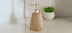 Holders & Soap Dispensers