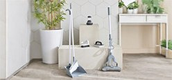 Mops & Brooms